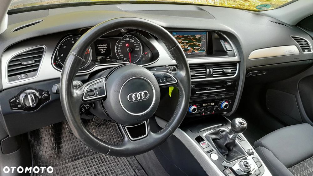 Audi A4 Avant - 19