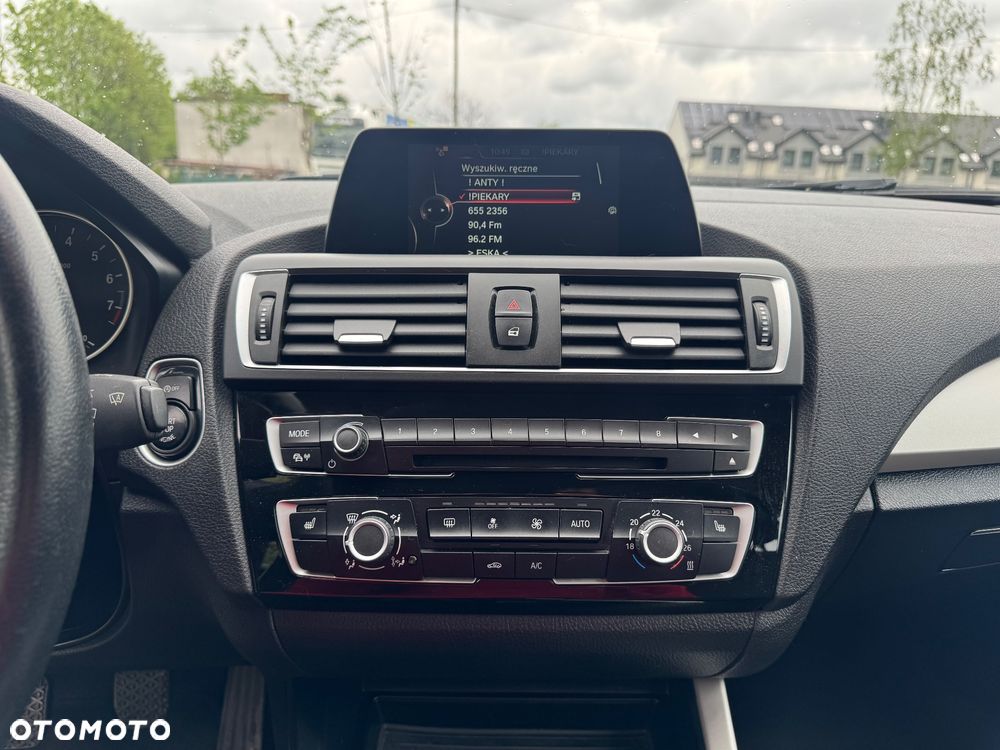 BMW Seria 1 118i Edition Metropolitan - 14