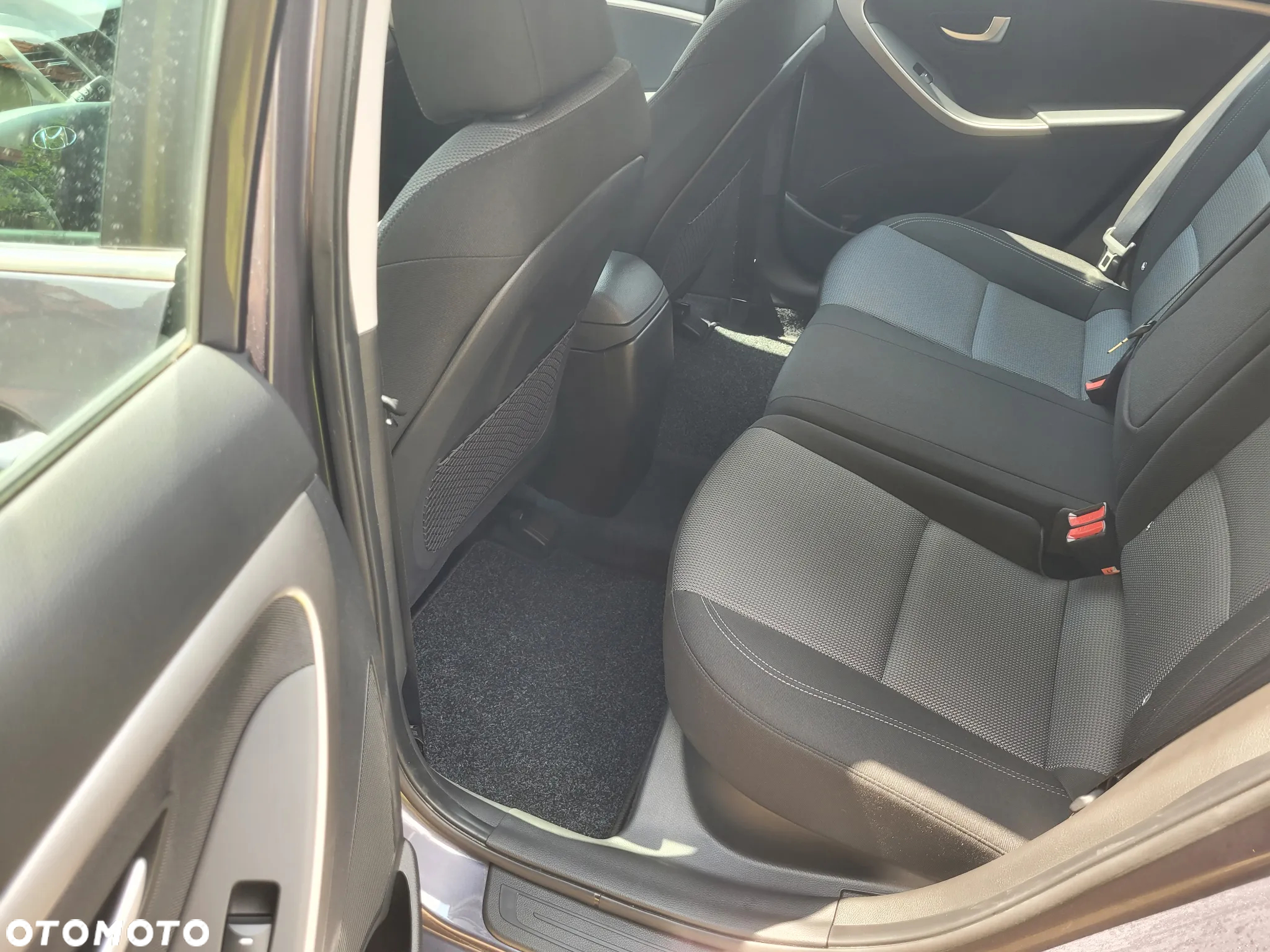 Hyundai i30 blue 1.6 GDI Trend - 20