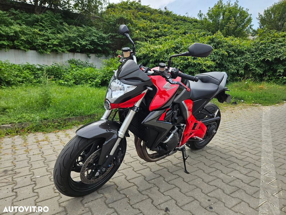 Honda CB 1000R - 11