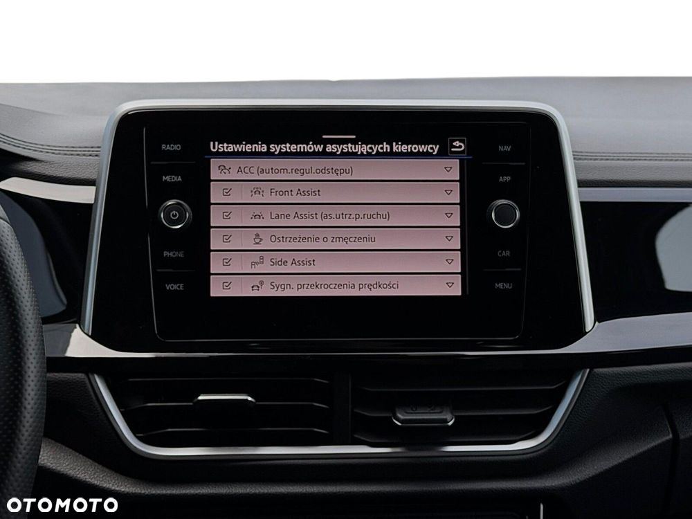 Volkswagen T-Roc 1.5 TSI R-Line DSG - 29