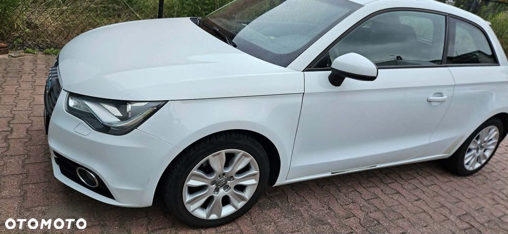 Audi A1 3-drzwiowe 2.0 TDI Ambition - 4