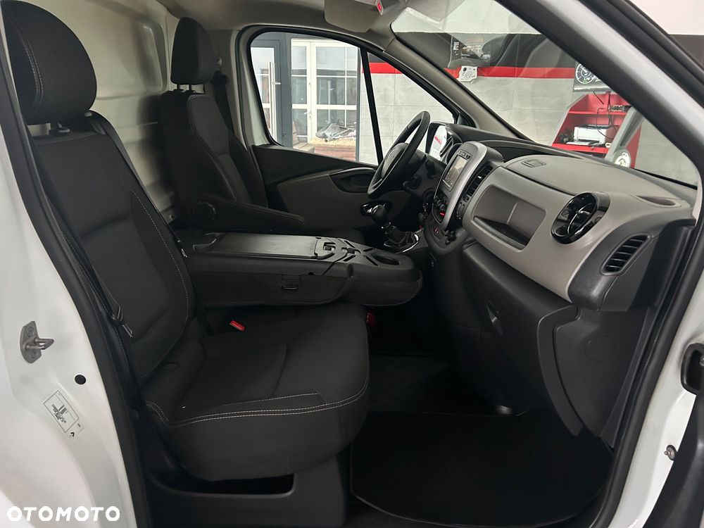 Renault Trafic - 27