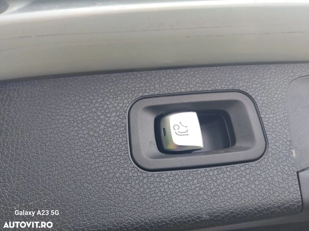 Mercedes-Benz E 200 d T 9G-TRONIC Avantgarde - 20