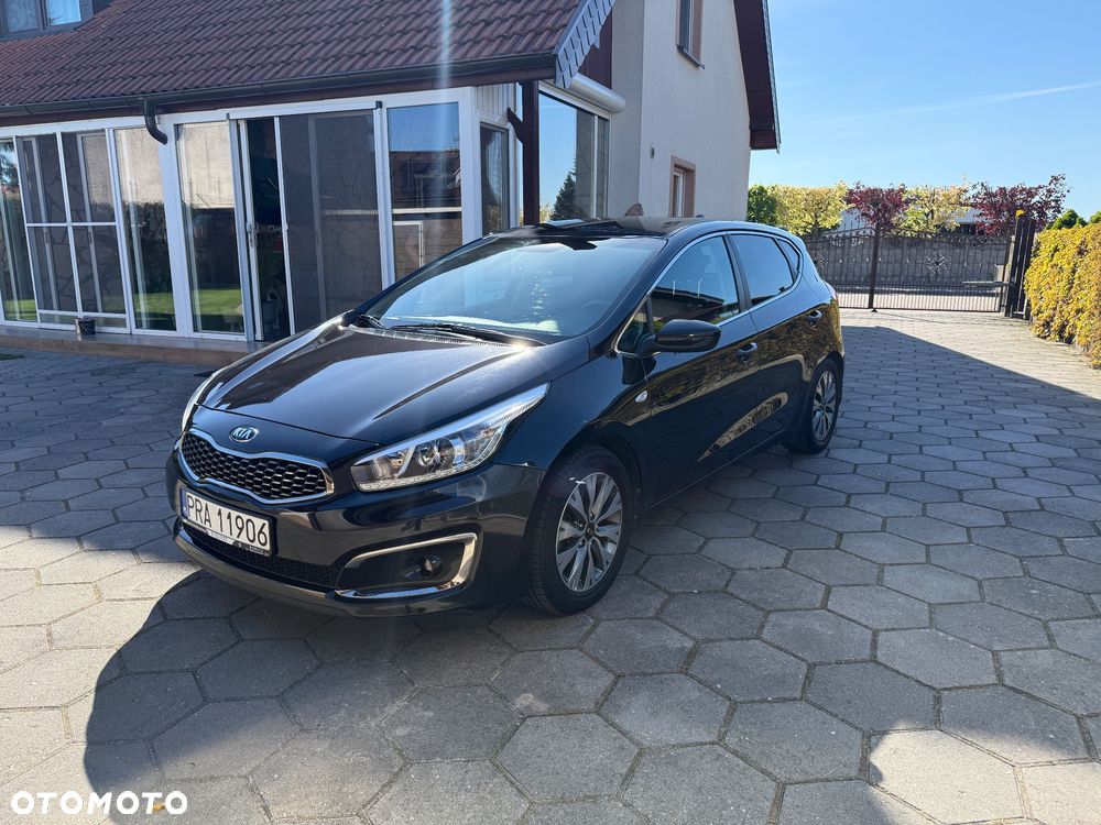 Kia Ceed - 3
