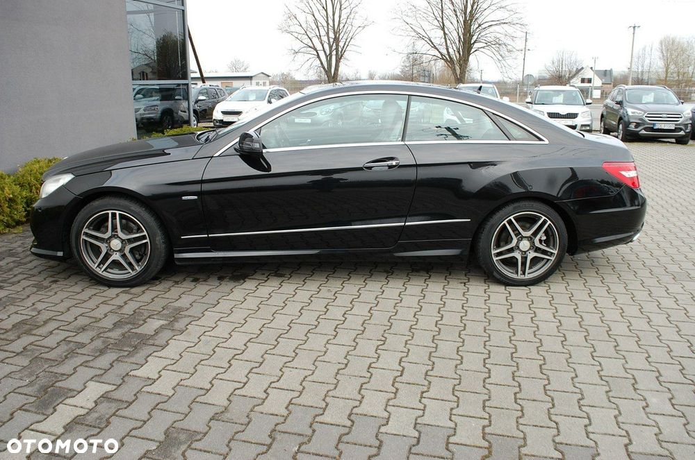 Mercedes-Benz Klasa E - 17