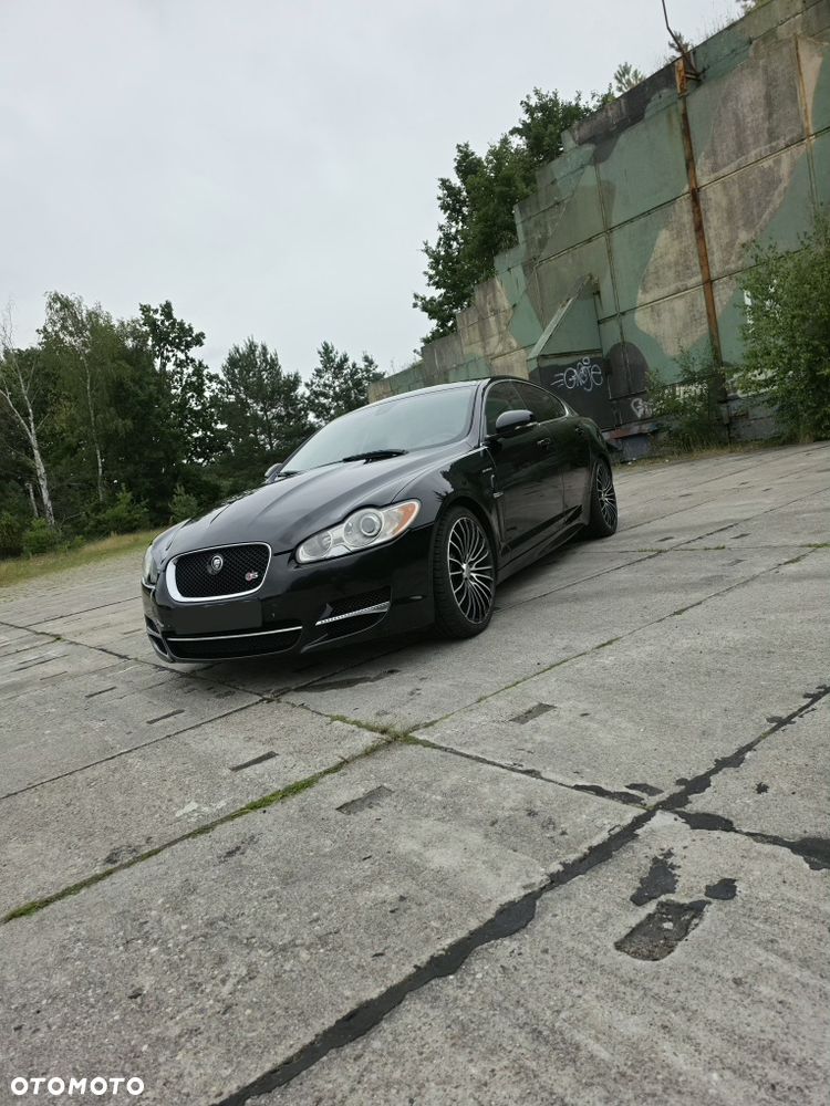 Jaguar XF - 4