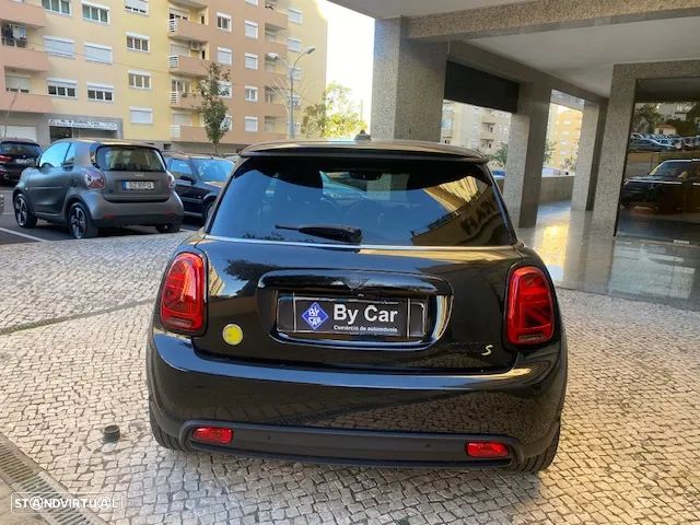 MINI 3 Portas Cooper SE Premium Classic - 25