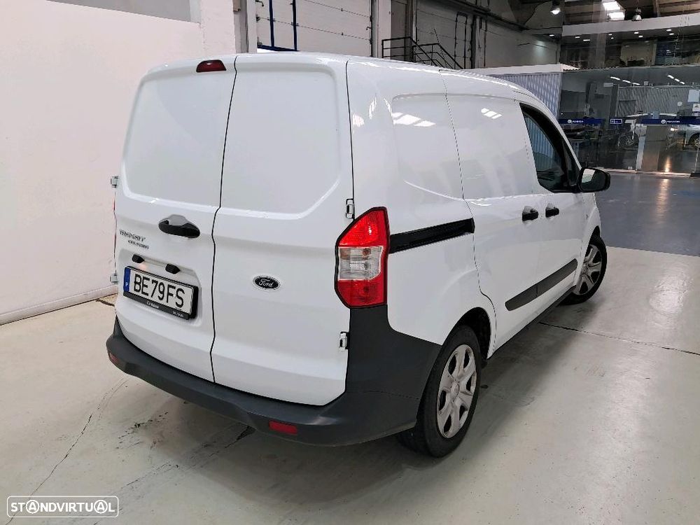 Ford Transit Courier 1.5 TDCi 100cv - 3