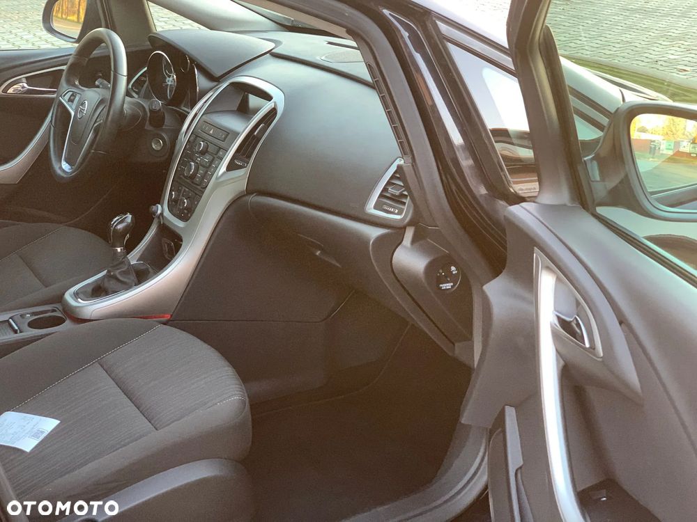 Opel Astra III 1.7 CDTI - 12