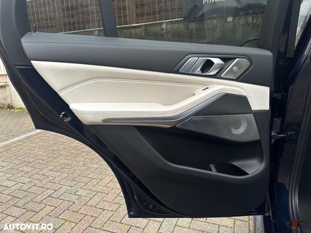 BMW X5 xDrive40d - 26