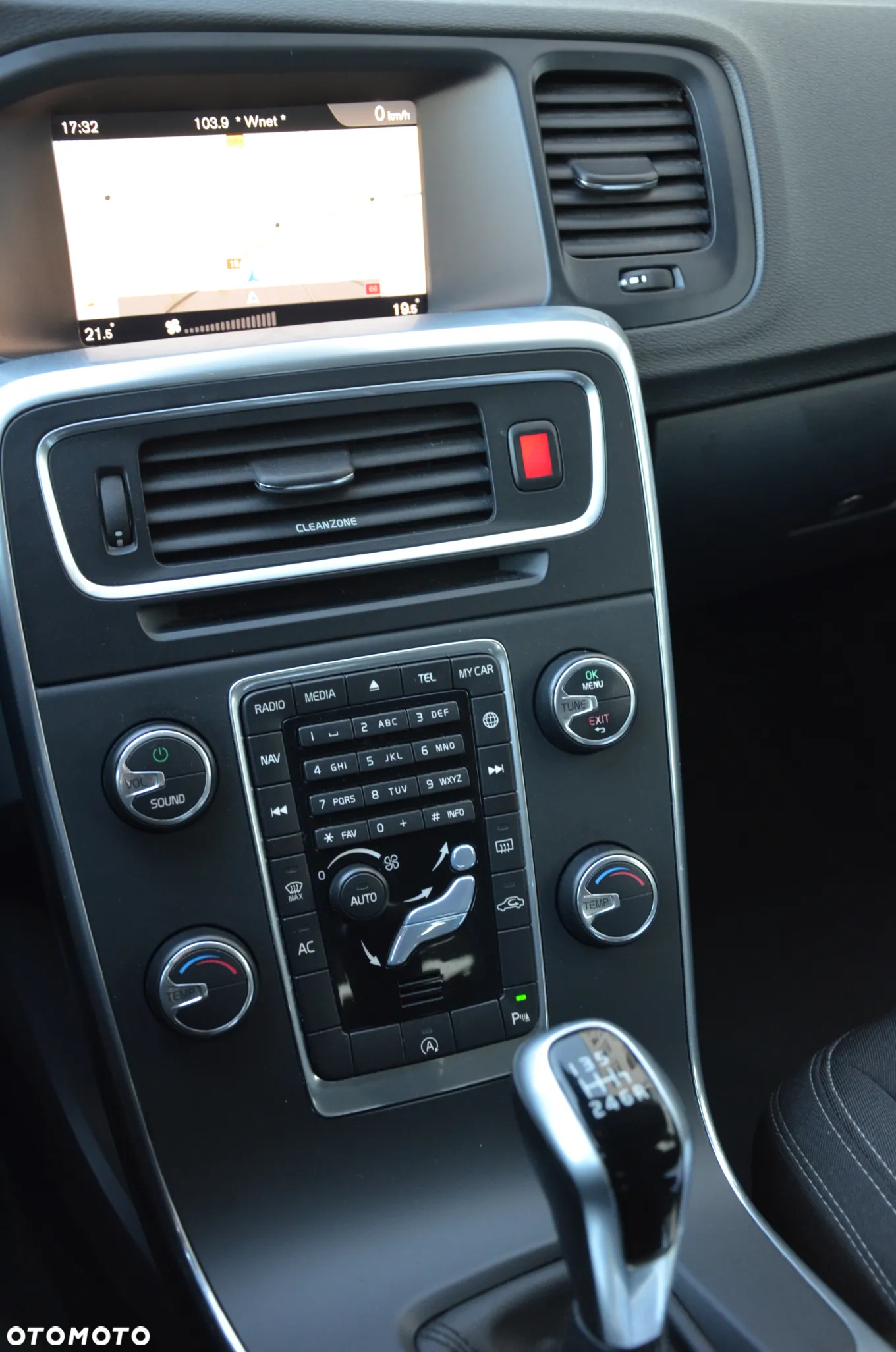 Volvo V60 D2 Drive-E Kinetic - 20