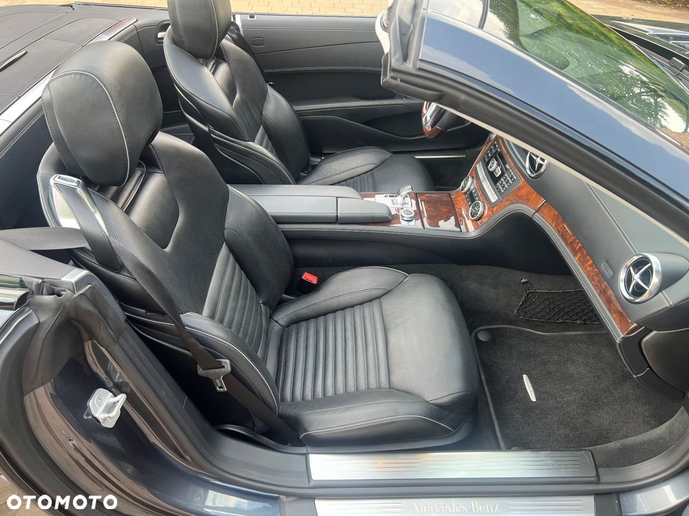 Mercedes-Benz SL 500 7G-TRONIC - 4