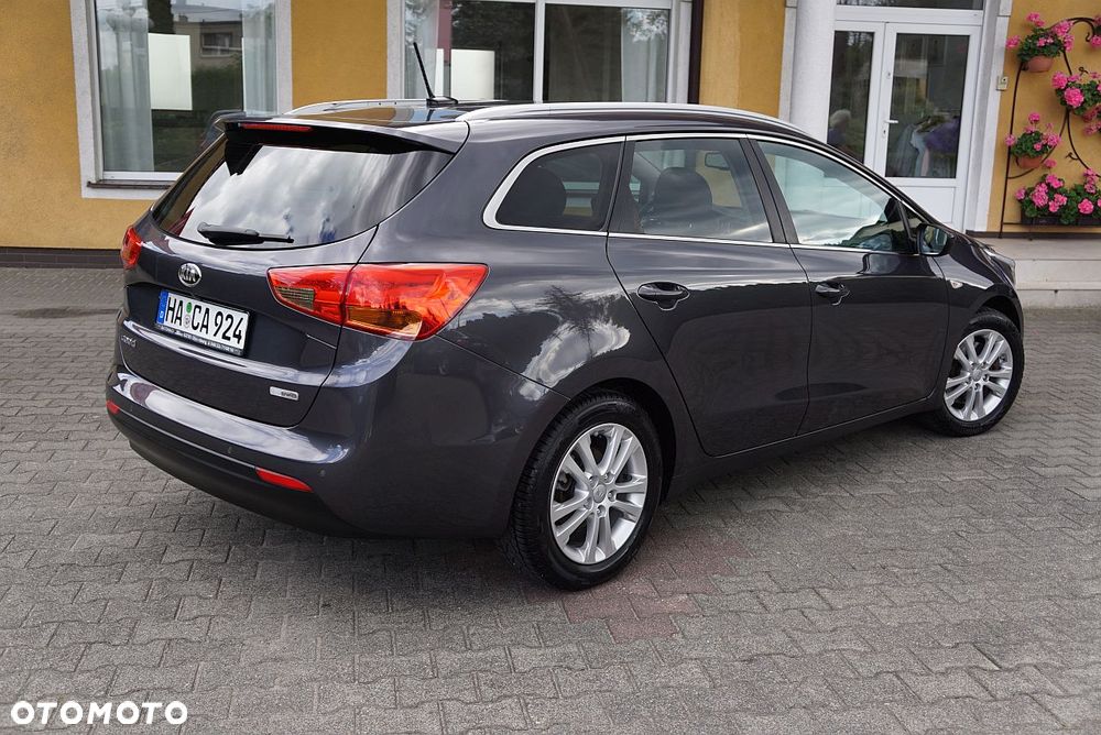 Kia Ceed 1.4 CVVT Dream Team Edition - 7