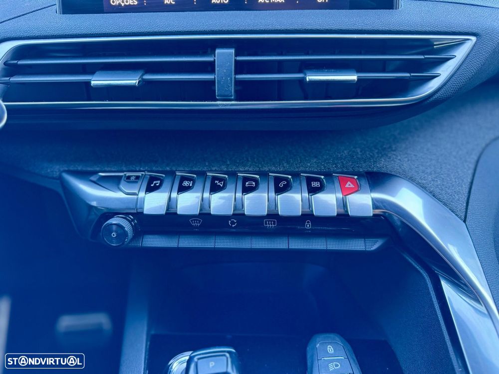 Peugeot 3008 1.5 BlueHDi GT Line EAT8 - 40