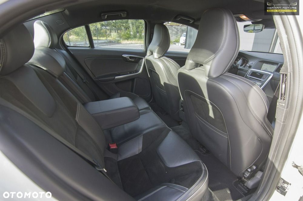 Volvo S60 - 31
