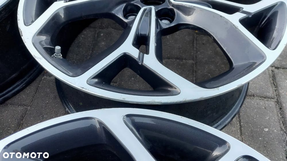 Komplet felg aluminiowych KIA SPORTAGE GT 19 CALI 7.5J ET50.5 52910-F1510 5x114,3 czujniki tmps - 4