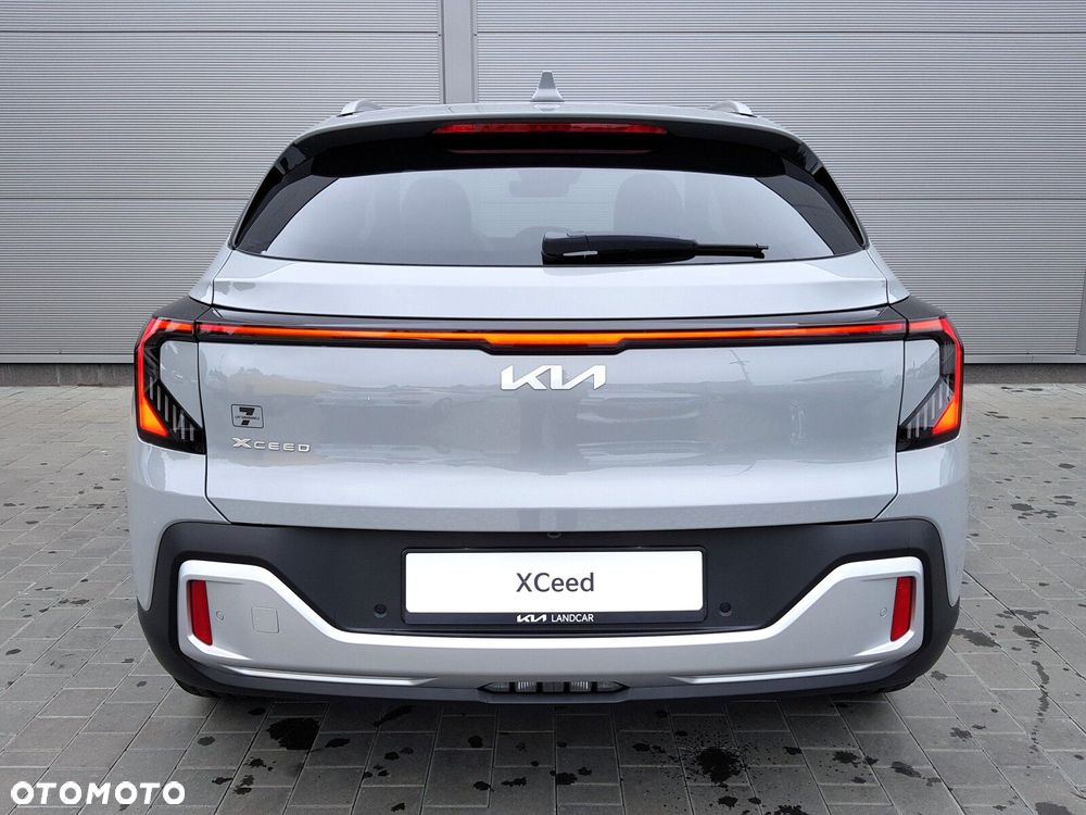 Kia XCeed 1.6 T-GDI Business Line DCT - 11