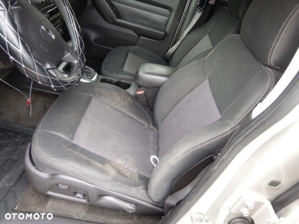 Hummer H3 Base - 12
