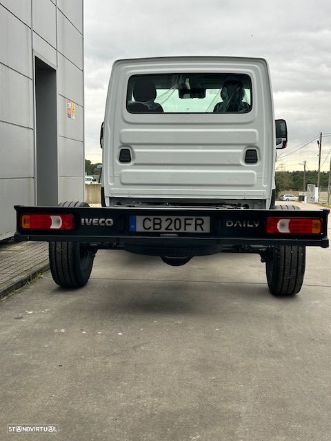 Iveco DAILY 35S16A8 cx. automática - 3