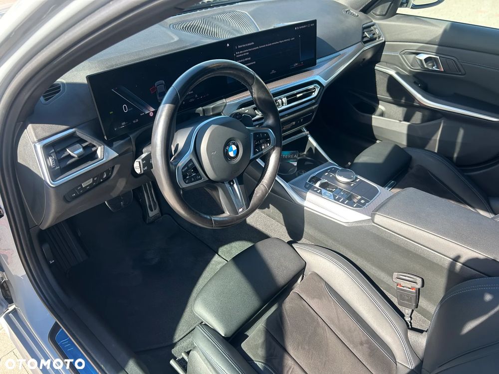 BMW Seria 3 320i xDrive M Sport - 12