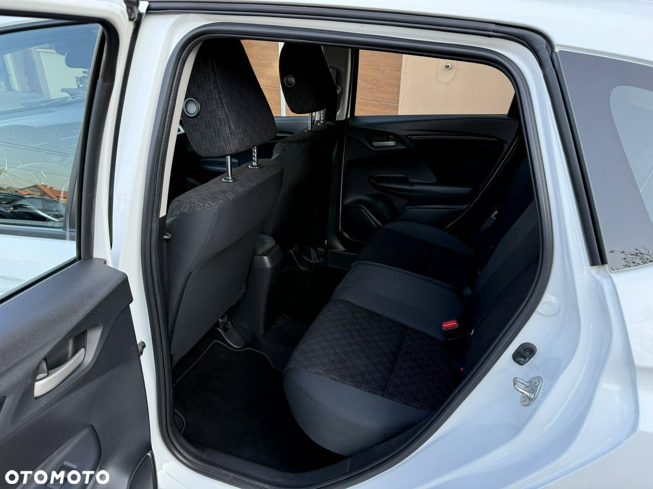 Honda Jazz 1.3 i-VTEC Trend - 24