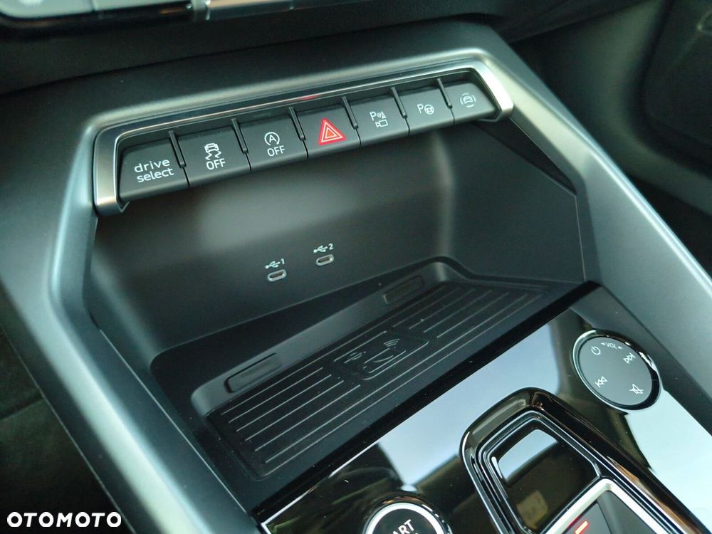 Audi A3 Sportback 35 TFSI mHEV S Line S tronic - 21