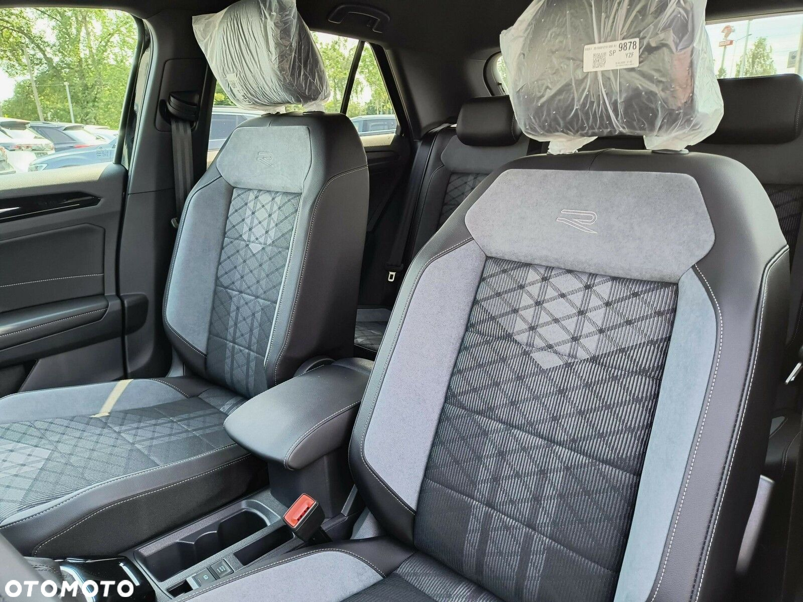 Volkswagen T-Roc 1.5 TSI R-Line Plus DSG - 11