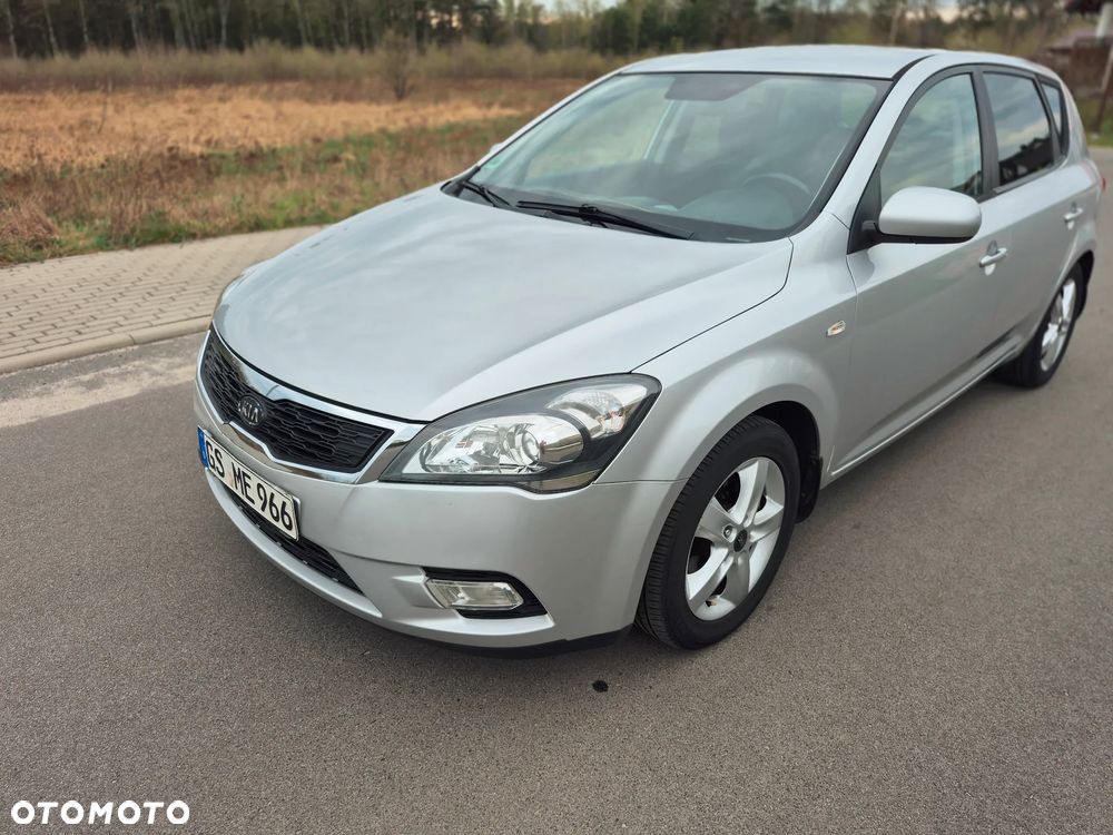 Kia Ceed 1.4 CVVT Vision - 2