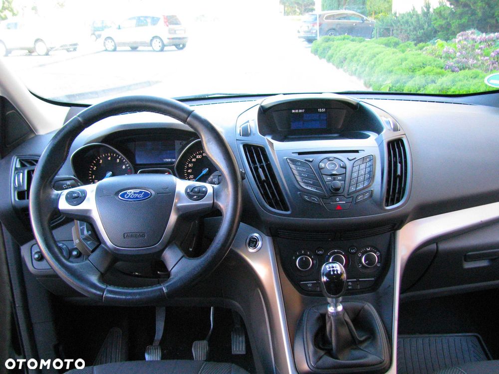 Ford Kuga - 5