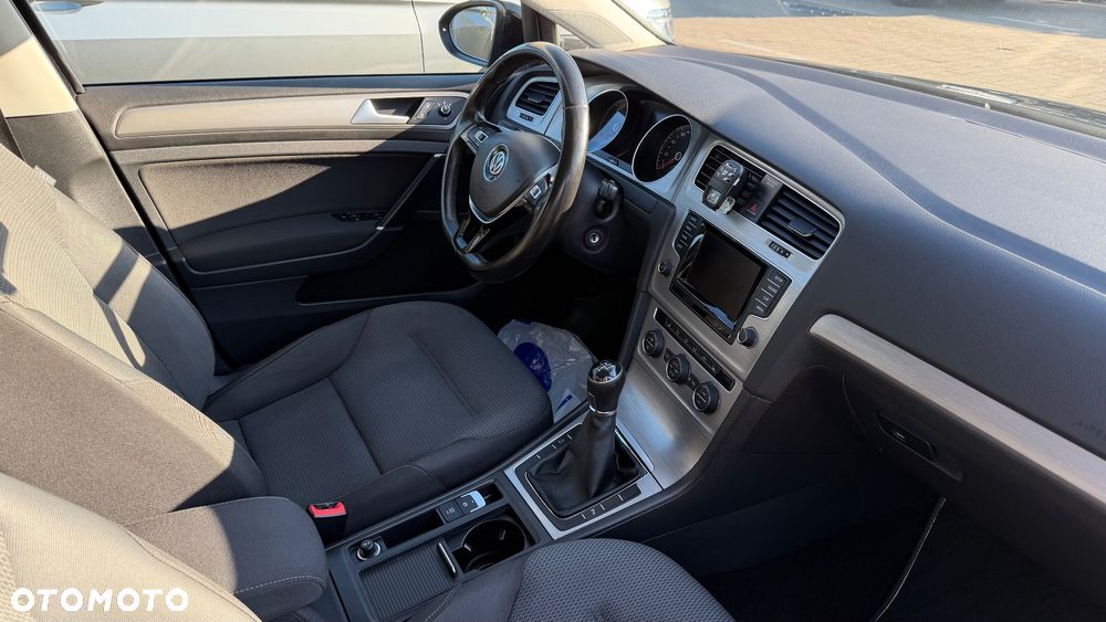 Volkswagen Golf 1.6 TDI BMT Trendline - 5