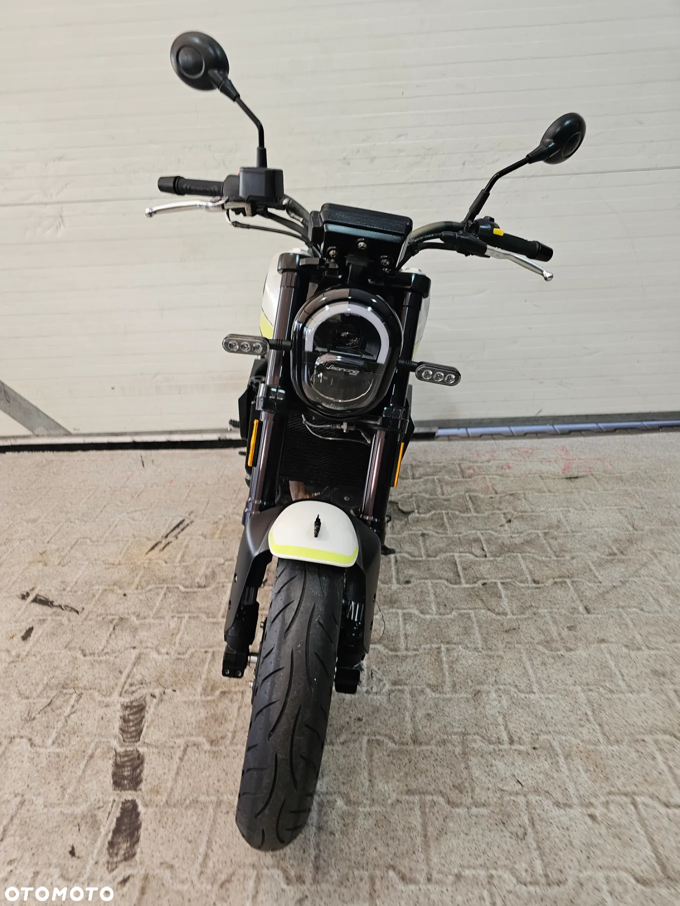 Benelli Leoncino - 15