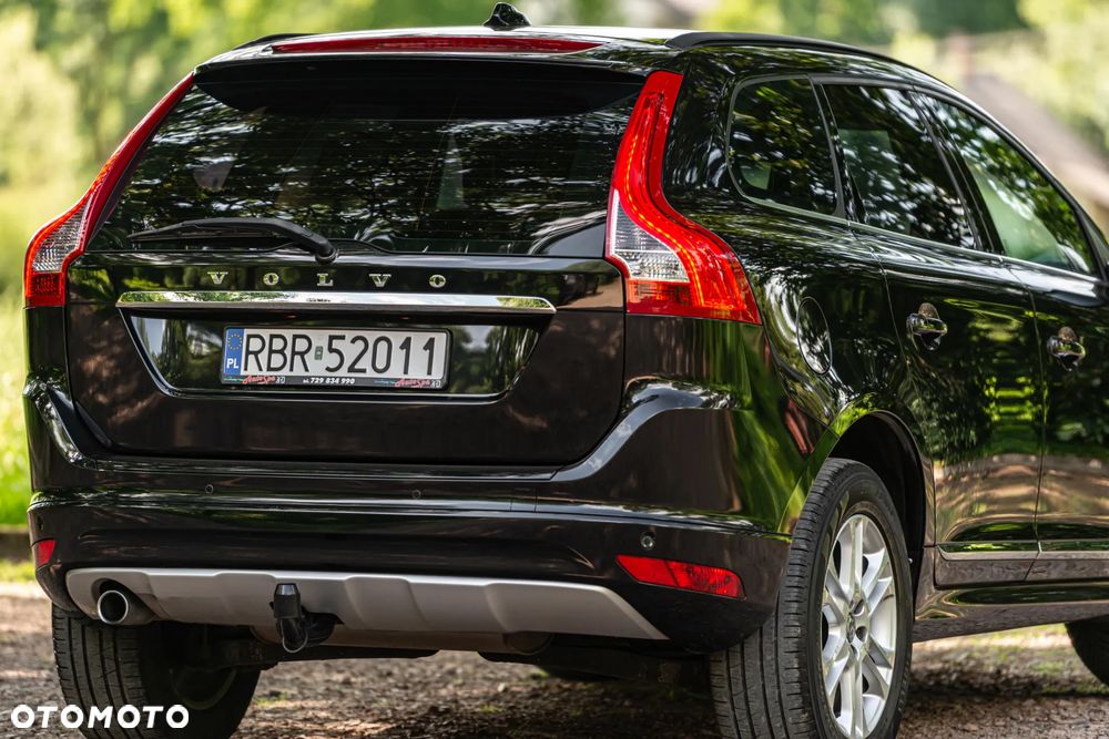 Volvo XC 60 D3 Geartronic Summum - 10