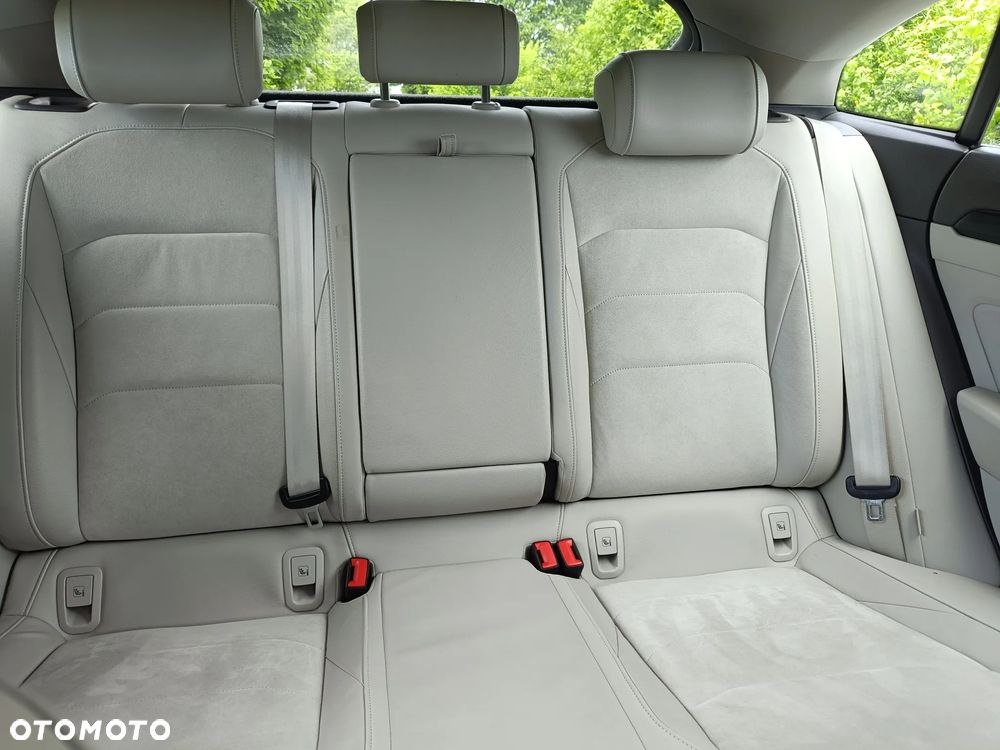 Volkswagen Arteon 2.0 TDI SCR Elegance DSG - 36