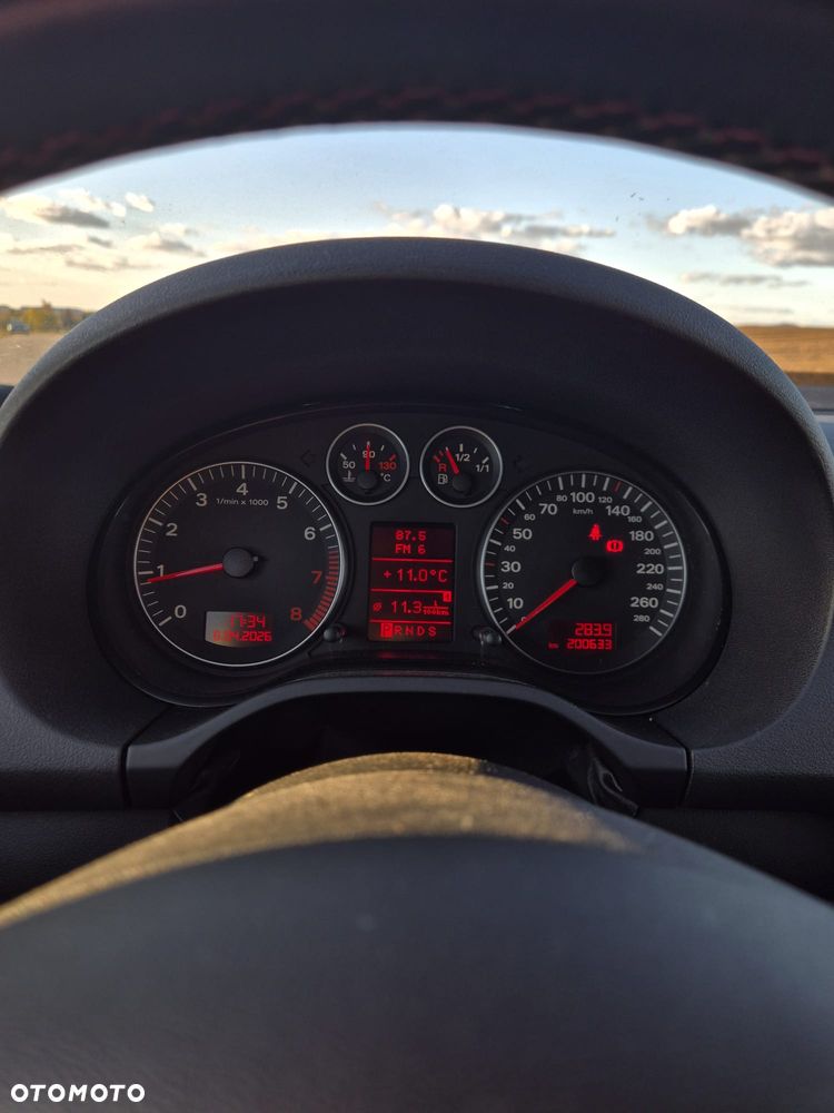 Audi A3 3-drzwiowe 2.0 TFSI S tronic Ambition - 14