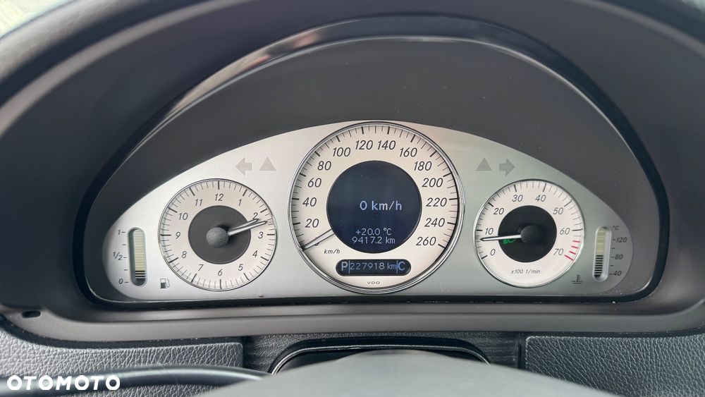 Mercedes-Benz CLK - 20