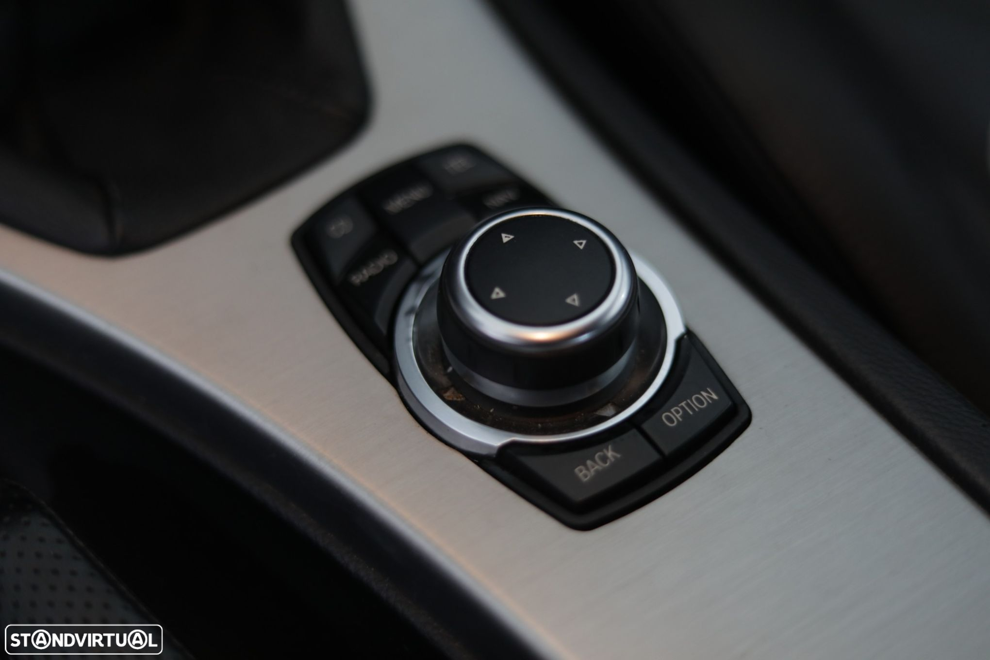 BMW 318 d Navigation - 14