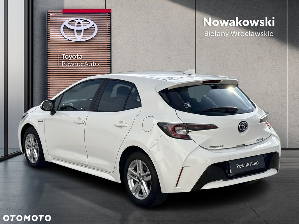 Toyota Corolla 1.8 Hybrid Comfort - 28