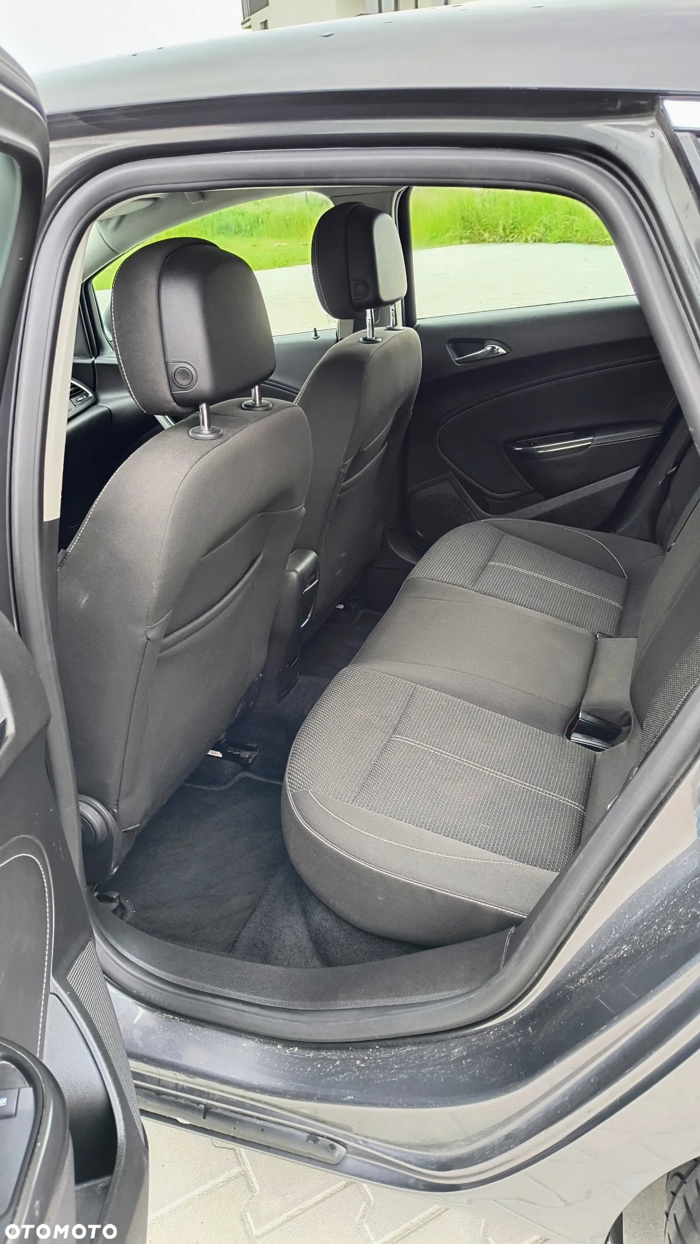 Opel Astra IV 2.0 CDTI Cosmo - 11