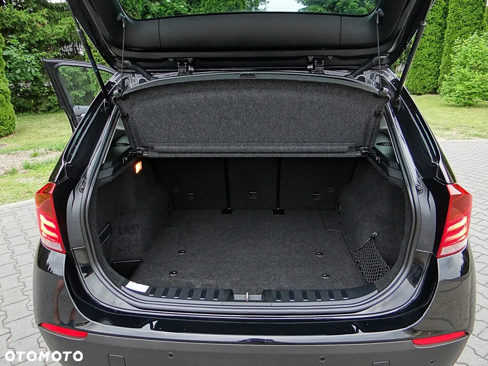 BMW X1 xDrive18d xLine - 39