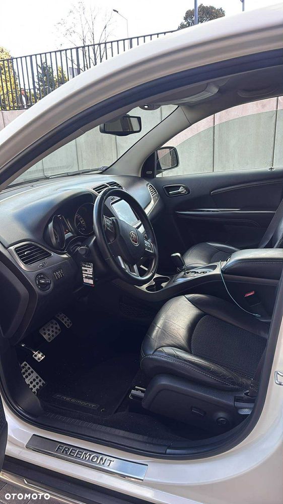 Fiat Freemont 2.0 Multijet Cross AWD - 17