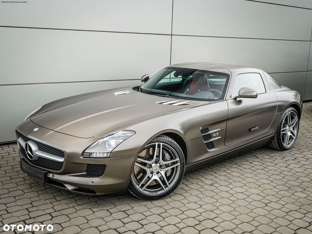Mercedes-Benz SLS - 7