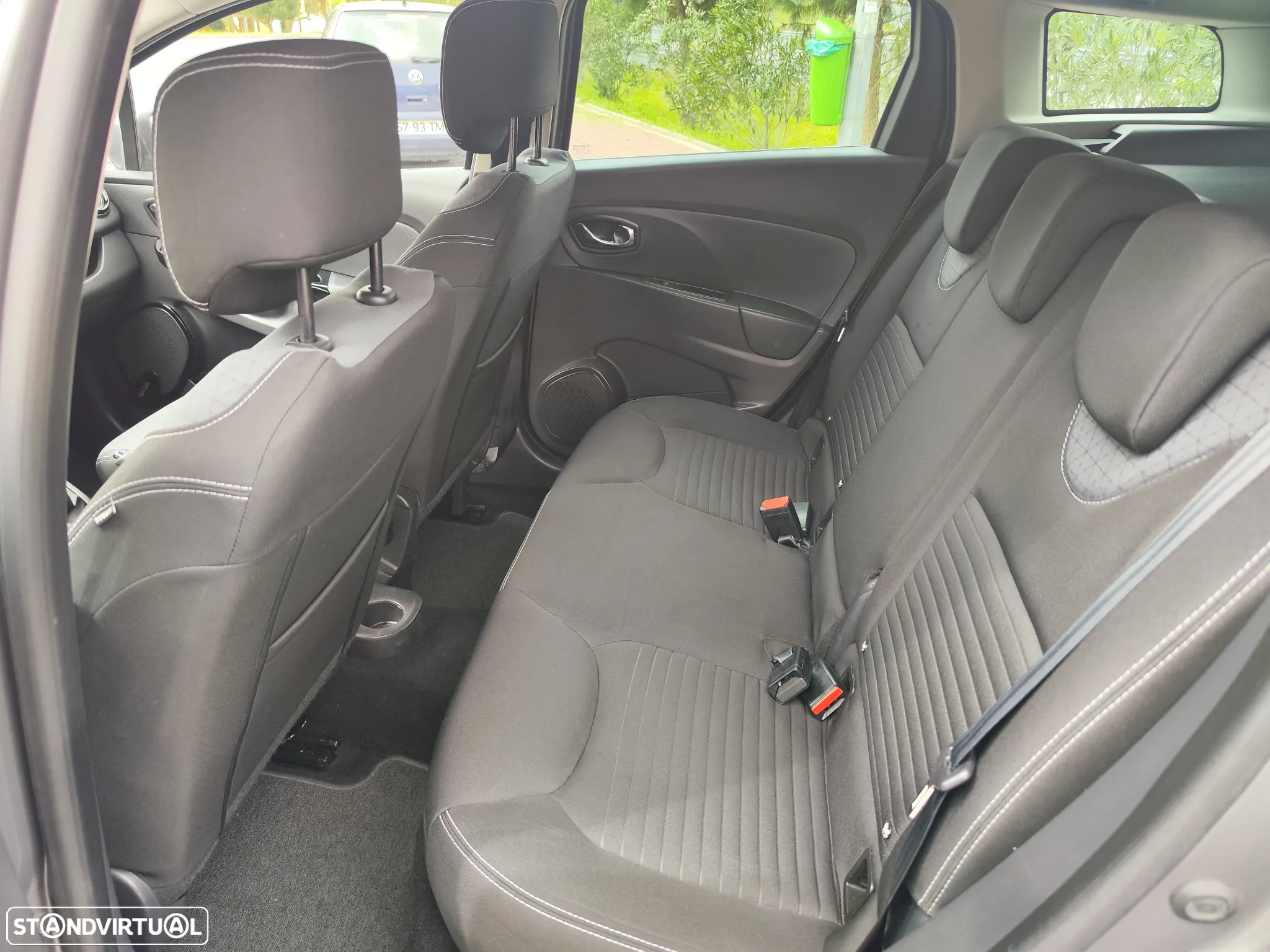Renault Clio Sport Tourer 1.5 dCi Dynamique S - 19