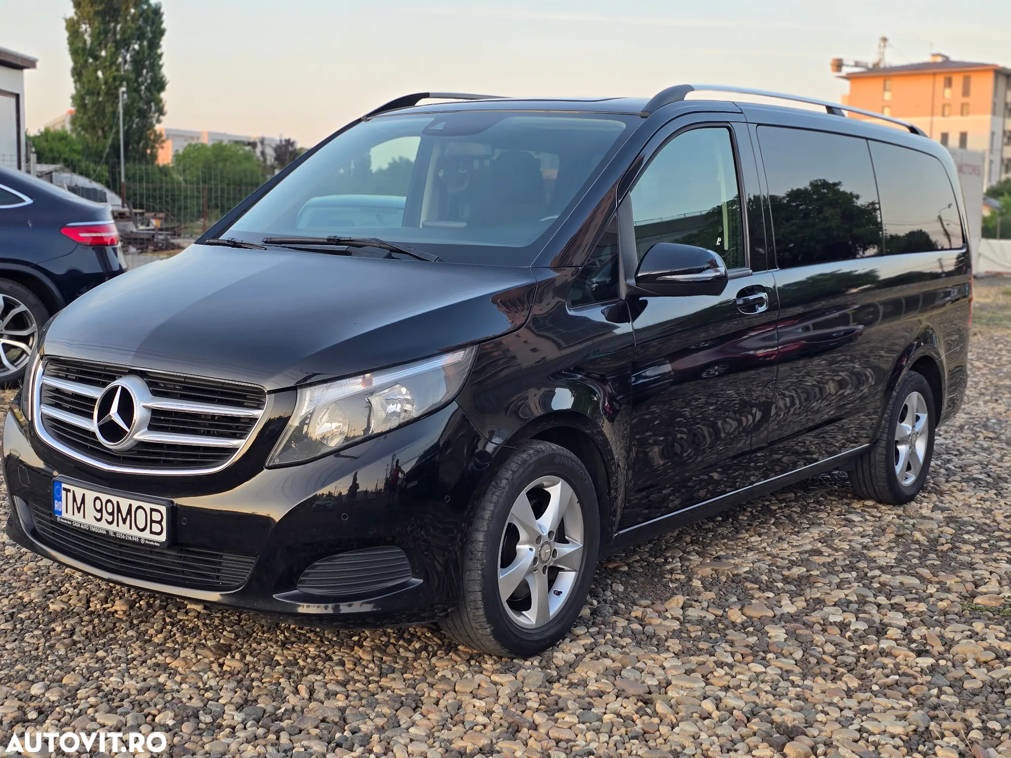 Mercedes-Benz V 220 CDI lang 7G-TRONIC Avantgarde Edition - 2