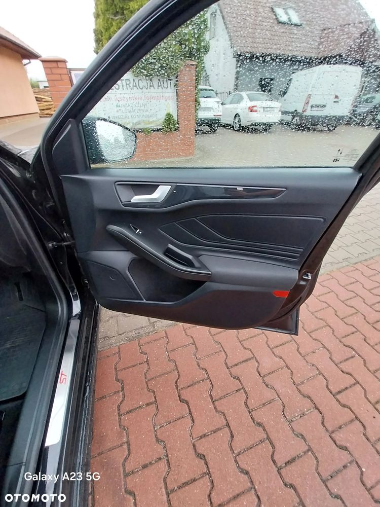 Ford Focus - 16