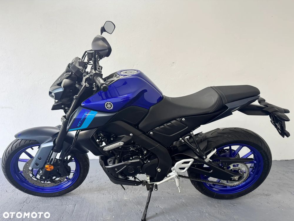 Yamaha MT - 8