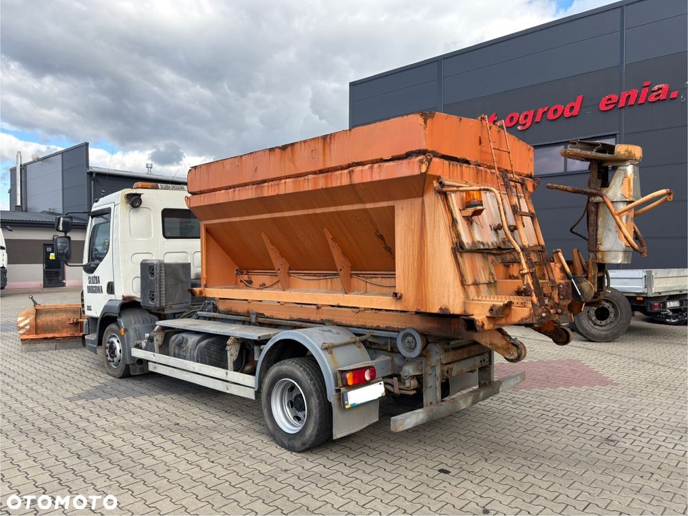 DAF Lf / Solarka + Pług śnieżny / Sterownik / Schmidt / zabudowa hakowa - 3