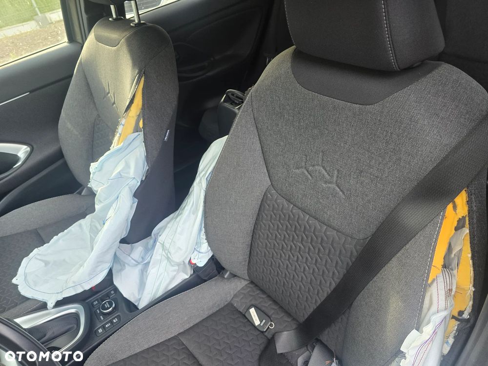 Toyota Yaris Cross 1.5 VVT-i - 11