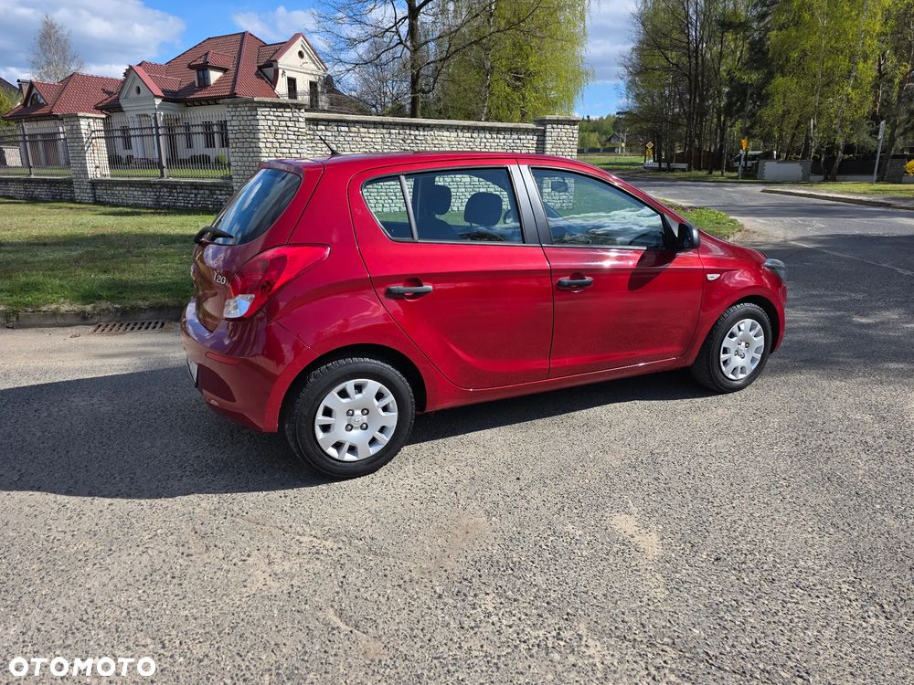 Hyundai i20 1.2 Trend - 22