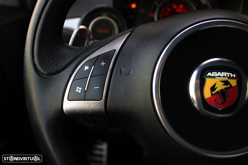 Abarth 595C Auto Custom - 32